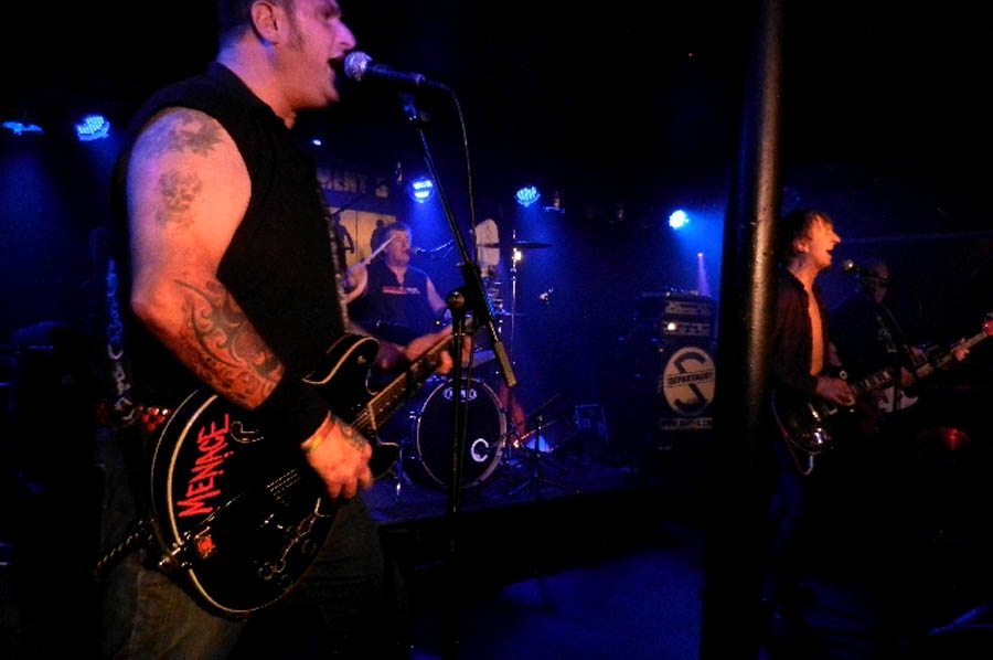 Menace - Live at Chinnerys, Southend-on-Sea, Essex, Friday October 13th, 2017