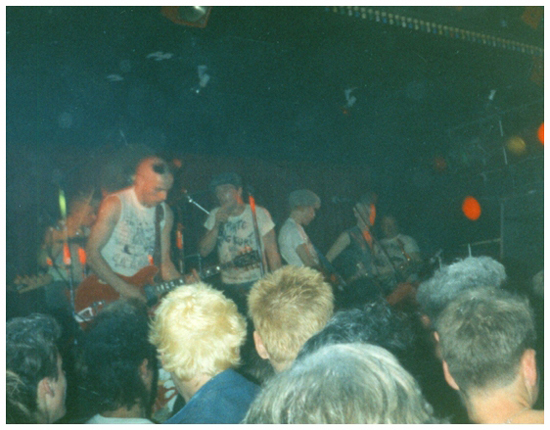 King Kurt - Live at Crocs - 19.11.83 - Photograph by Martin from Basildon