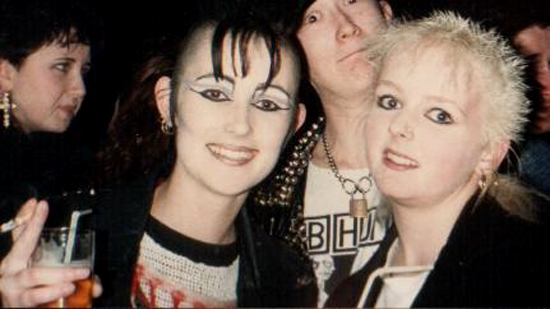 Deb, Ian and Gini - Pink Toothbrush - March 1986